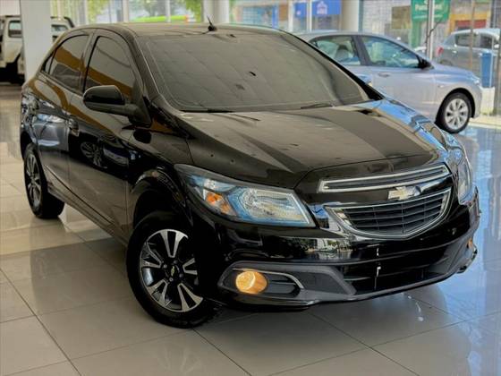 CHEVROLET ONIX 1.4 MPFI LTZ 8V FLEX 4P AUTOMÁTICO CHEVROLET ONIX 1.4 MPFI LTZ 8V FLEX 4P AUTOMÁTICO